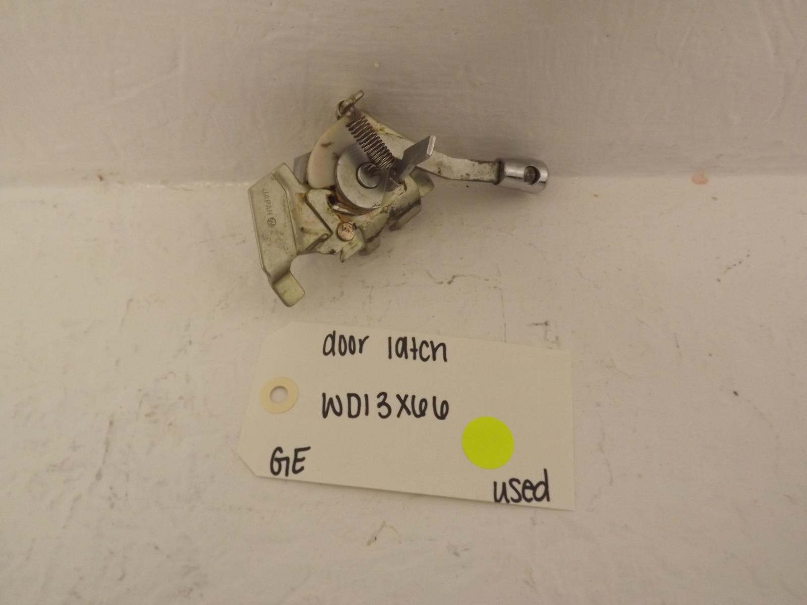 GE Dishwasher WD13X66 Door Latch Used GE Dishwasher WD13X66 Door Latch Used